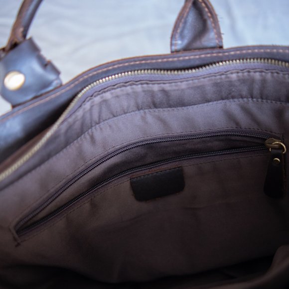 Handmade Leather Bag - Picture 2 of 3